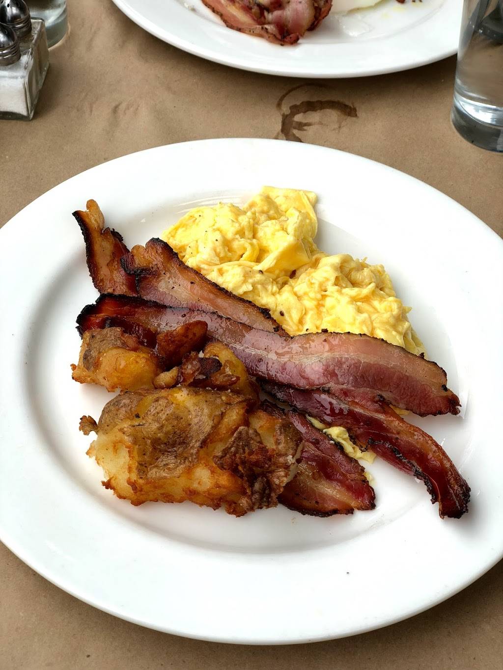 The Kitchen Step | restaurant | 500 Jersey Ave, Jersey City, NJ 07302, USA | 2017216115 OR +1 201-721-6115