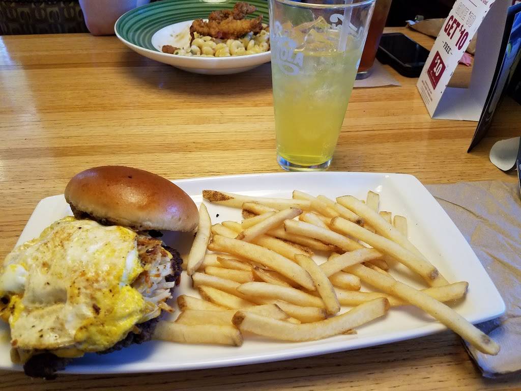 Applebees Grill + Bar | restaurant | 1245 N Rock Rd, Derby, KS 67037, USA | 3167887775 OR +1 316-788-7775