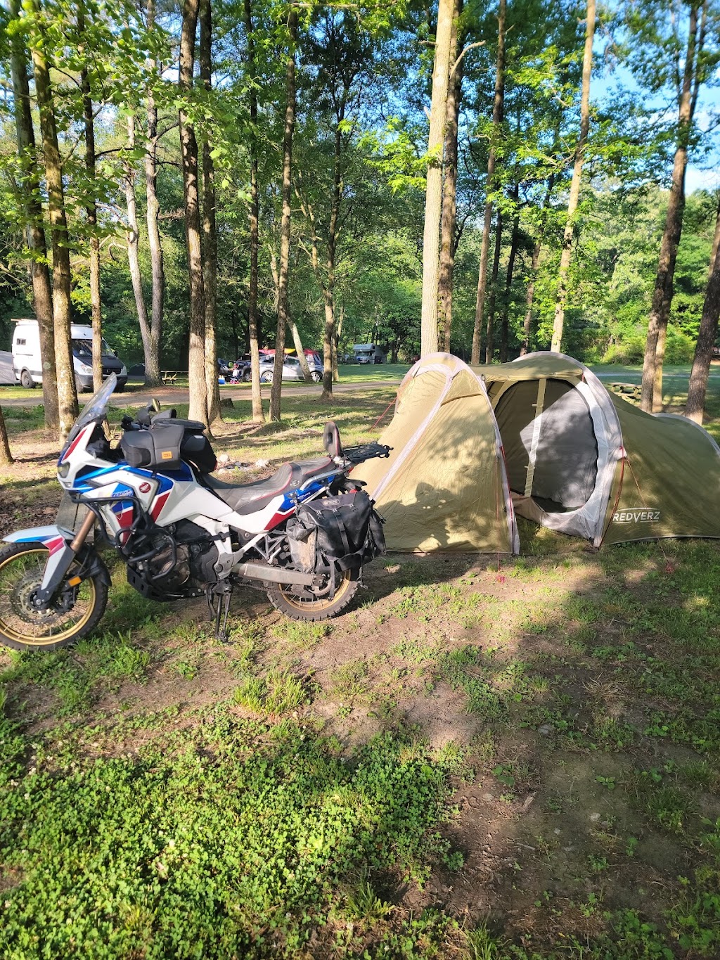 Adventures Unlimited | restaurant | 522 US-64, Ocoee, TN 37361, USA | 4233384325 OR +1 423-338-4325