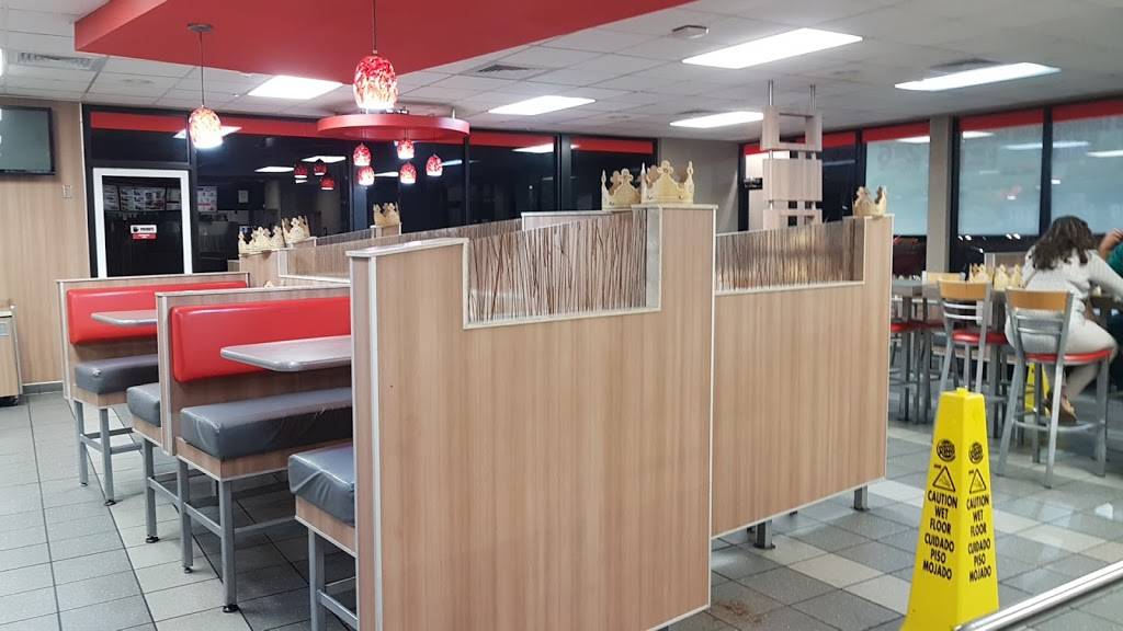 Burger King | restaurant | 5711 NW 176th St, Hialeah, FL 33015, USA | 3058262599 OR +1 305-826-2599