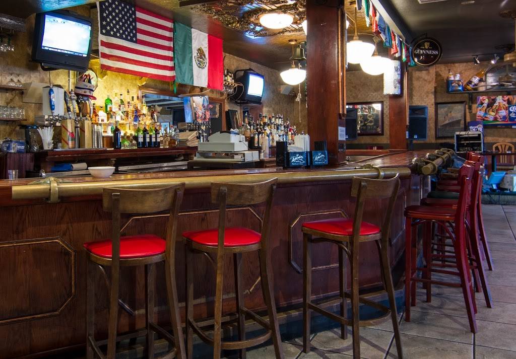 Marias Restaurant | restaurant | 27080 Old 41 Rd, Bonita Springs, FL 34135, USA | 2394951868 OR +1 239-495-1868