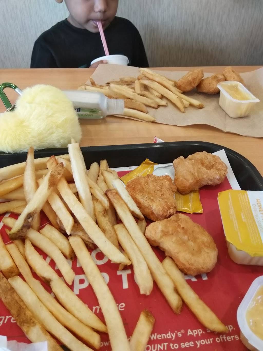 Wendys | restaurant | 2442 Osborne Rd, St Marys, GA 31558, USA | 9128827009 OR +1 912-882-7009