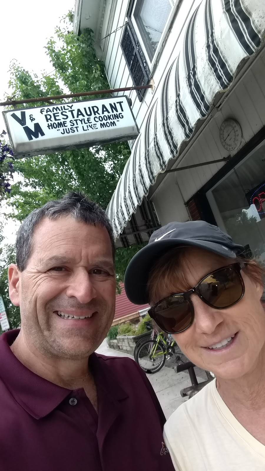 V & M Restaurant Bellville, Ohio | restaurant | 104 Main St, Bellville, OH 44813, USA | 4198863569 OR +1 419-886-3569