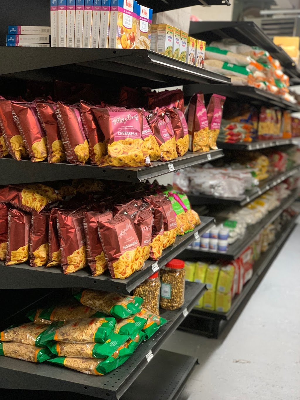 Just go grocery LLC | restaurant | 880 N Main St, Akron, OH 44310, USA | 3302948827 OR +1 330-294-8827