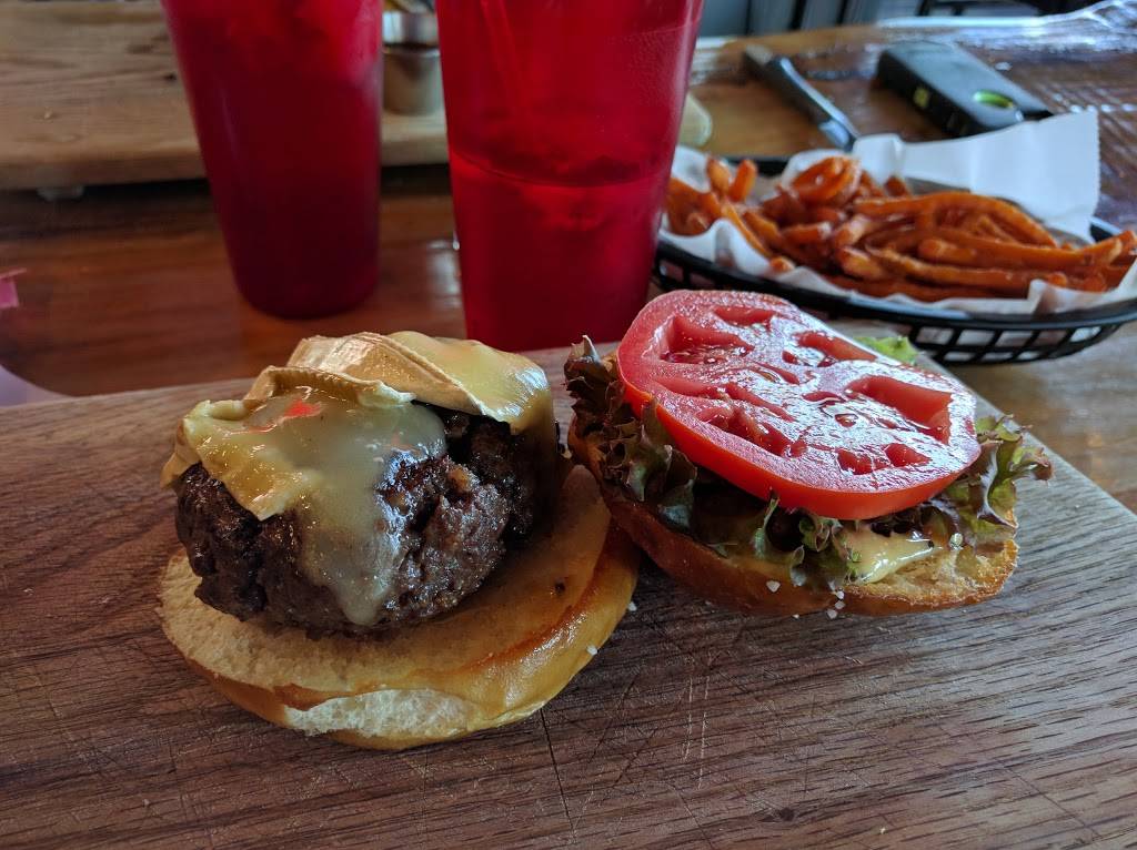 Game | restaurant | 2295 Lexington Rd, Louisville, KY 40206, USA | 5026181712 OR +1 502-618-1712