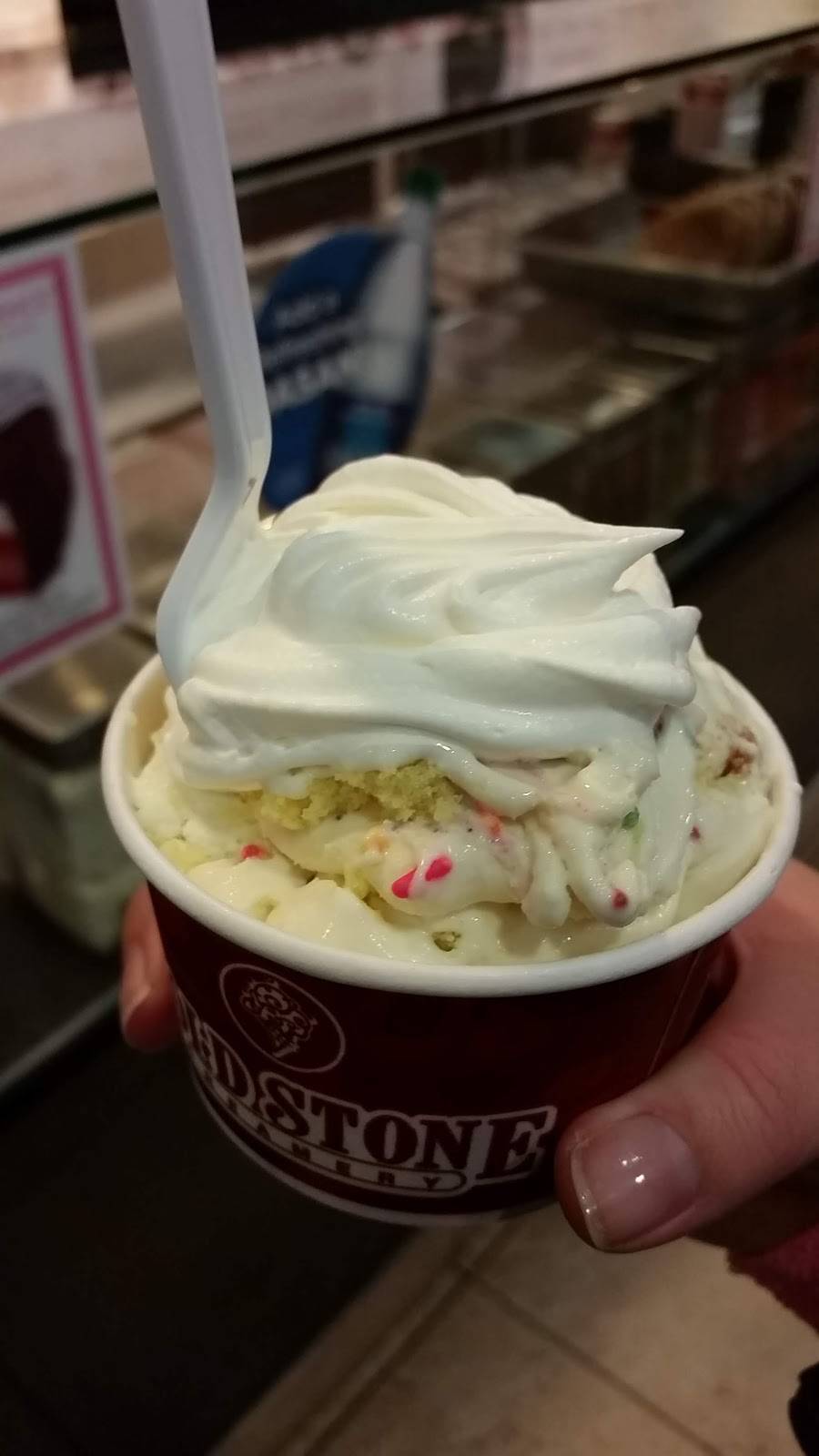 Cold Stone Creamery | bakery | 2970 Cahill Main Ste 103, Fitchburg, WI 53711, USA | 6082770769 OR +1 608-277-0769