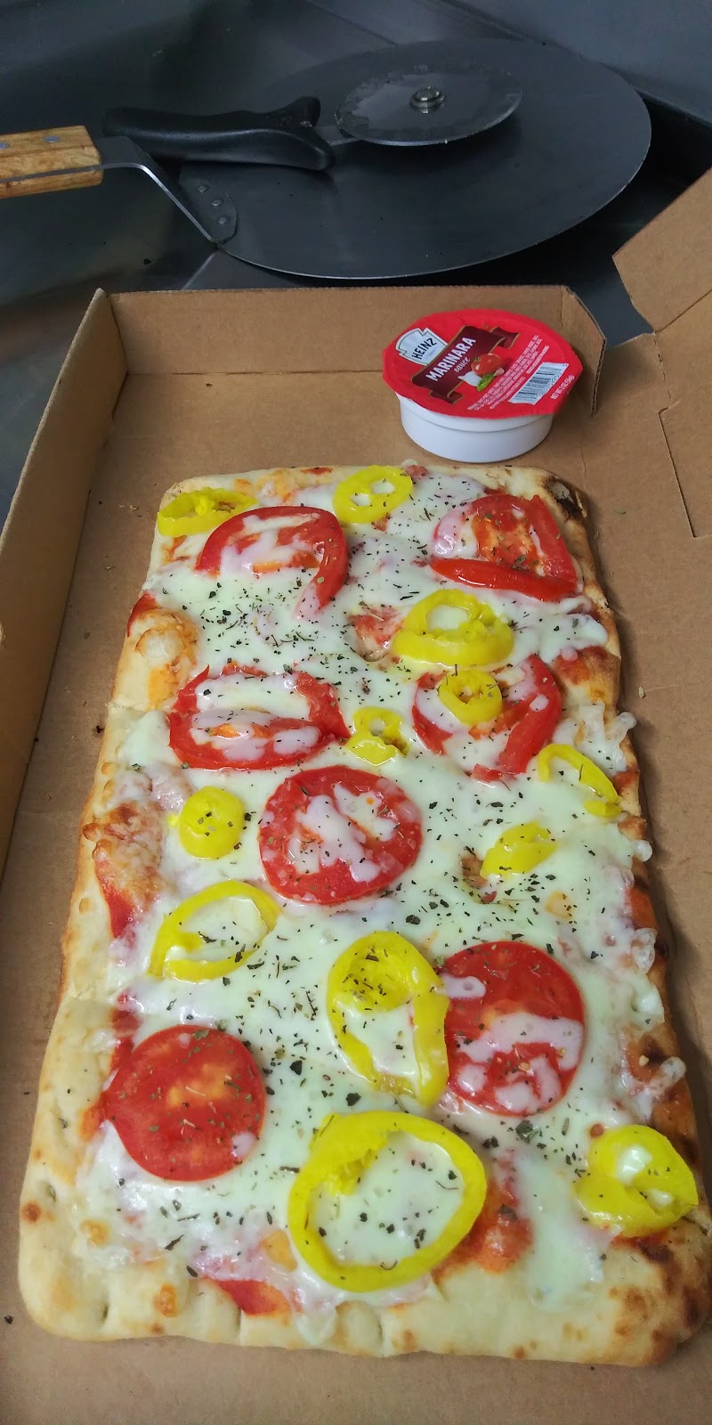 Downtown Pizza Arcade and Events | restaurant | 518 N Roane St, Harriman, TN 37748, USA | 8653131854 OR +1 865-313-1854