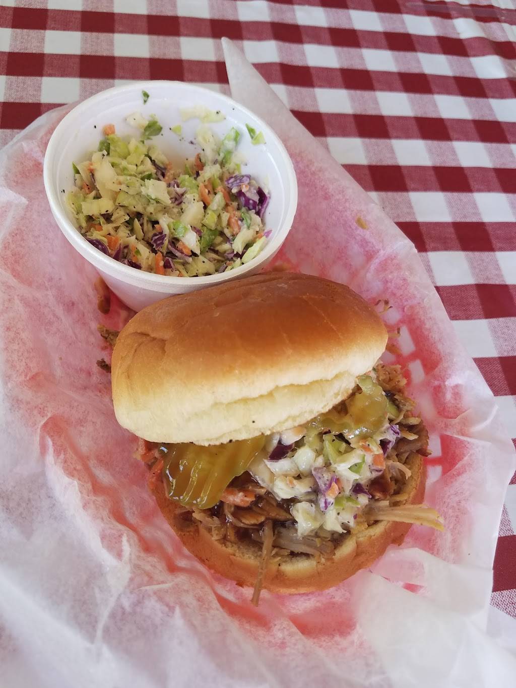 Banjos BBQ Grill II on 7th | restaurant | 1821 E 7th Ave, Tampa, FL 33605, USA | 3345240466 OR +1 334-524-0466