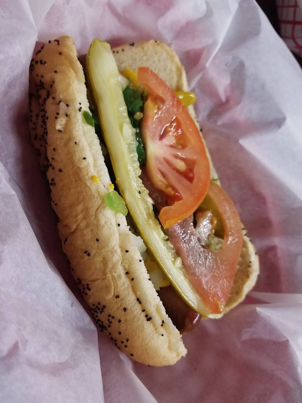 CHI-TOWN Chicago Italian Beef & Hot Dogs | restaurant | 334 E McNab Rd, Pompano Beach, FL 33060, USA | 9549516465 OR +1 954-951-6465