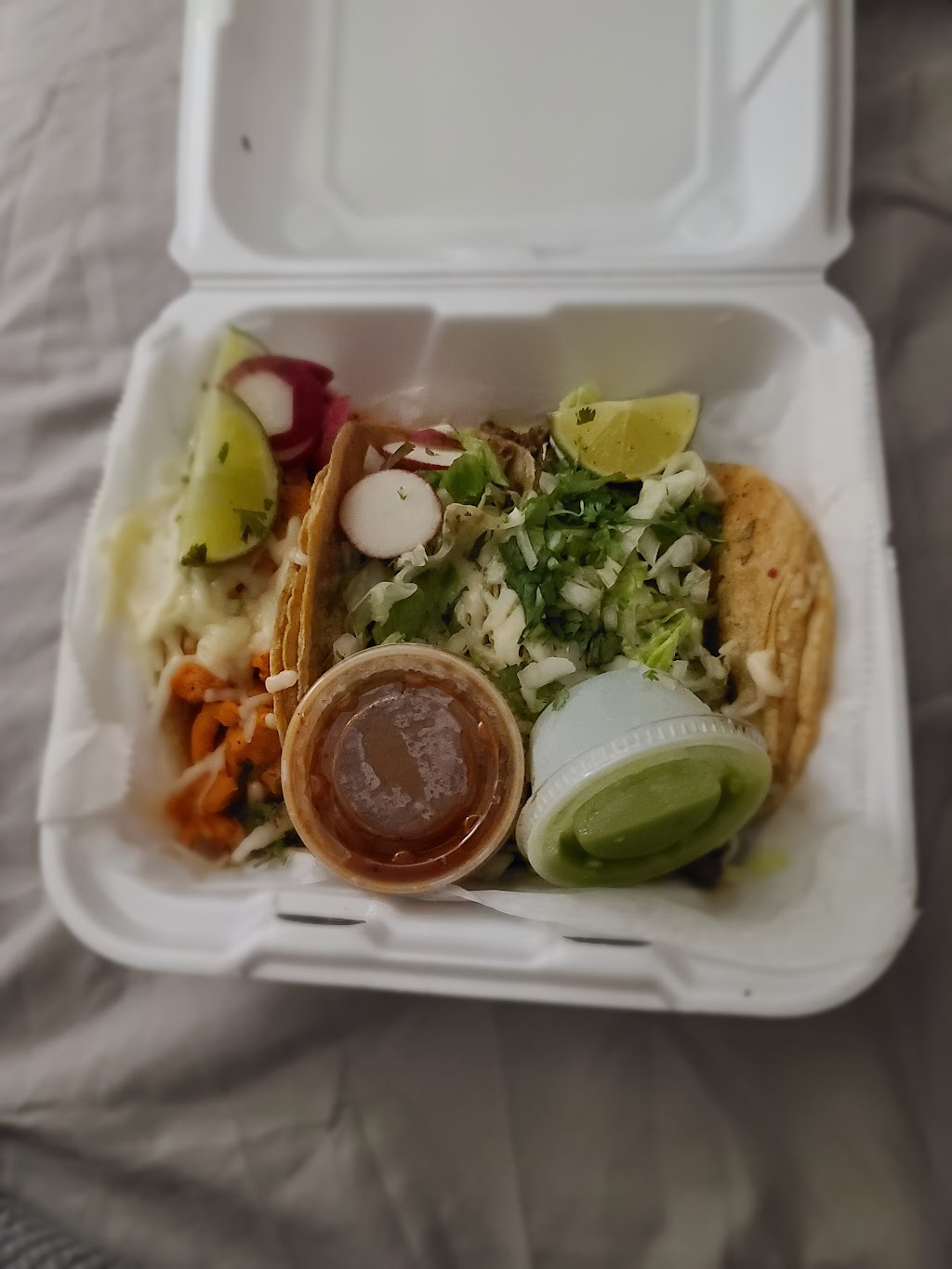 Mexican taqueria | restaurant | 9410 Taylorsville Rd, Louisville, KY 40299, USA | 5023021288 OR +1 502-302-1288