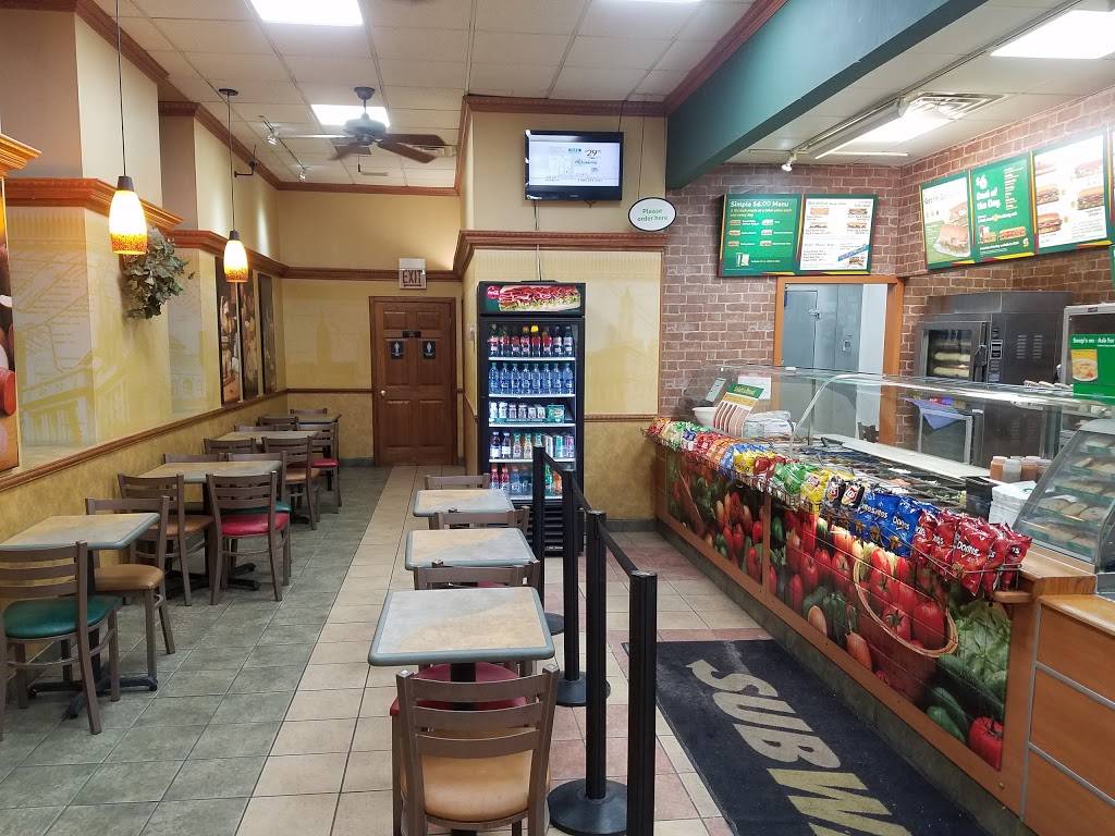 Subway | restaurant | 1958 W Chicago Ave, Chicago, IL 60622, USA | 7732764048 OR +1 773-276-4048