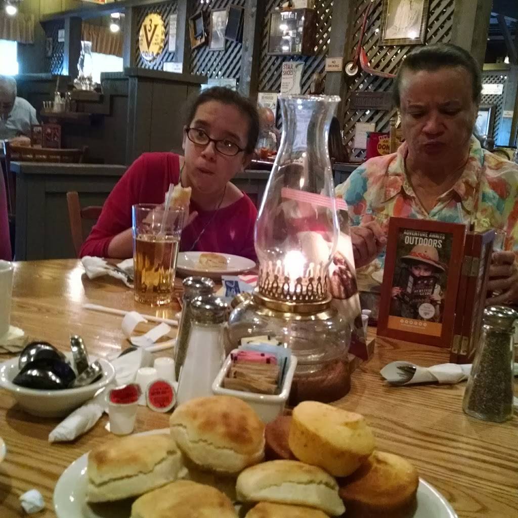 Cracker Barrel Old Country Store | restaurant | 3701 Elmsley Ct, Greensboro, NC 27406, USA | 3362741853 OR +1 336-274-1853