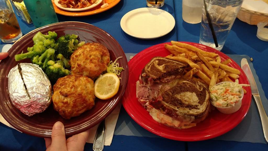 Full Moon Pub & Grill | restaurant | 1100 Westminster Pike, Reisterstown, MD 21136, USA | 4105265565 OR +1 410-526-5565