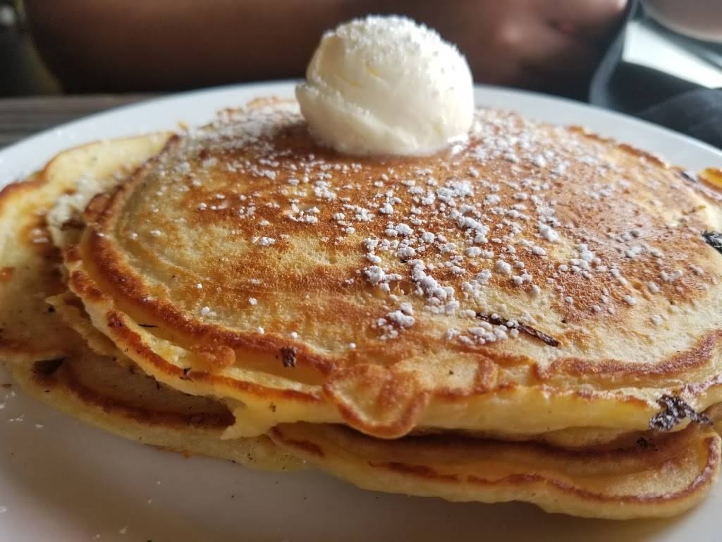 Uptown Kitchen And Bar | restaurant | 1303 Main St N, Jacksonville, FL 32206, USA | 9043550734 OR +1 904-355-0734