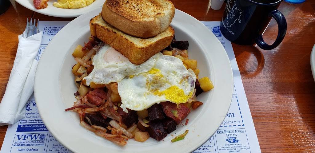 Kelleys Sebago Diner | restaurant | 862 Roosevelt Trail, Windham, ME 04062, USA | 2078932911 OR +1 207-893-2911