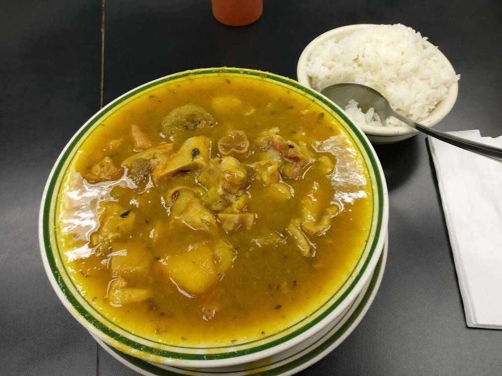 La Isla Cuchifritos | restaurant | 6 Graham Ave, Brooklyn, NY 11206, USA | 7183884666 OR +1 718-388-4666