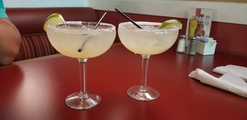 Medranos Mexican Restaurant - Quartz Hill | restaurant | 5037 W Ave N #19, Quartz Hill, CA 93536, USA | 6617181305 OR +1 661-718-1305