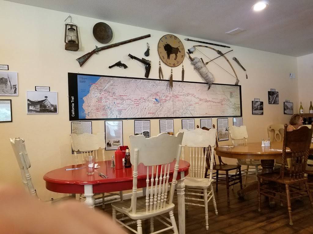 Genoa Station Bar & Grille | restaurant | 2285 Main St, Genoa, NV 89411, USA | 7757831599 OR +1 775-783-1599