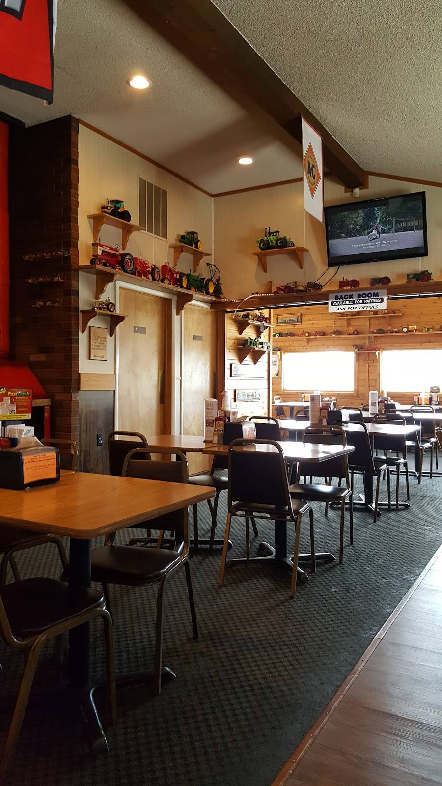 North Point Grill & Bar | restaurant | 2495 S Huron Rd, Kawkawlin, MI 48631, USA | 9897781544 OR +1 989-778-1544