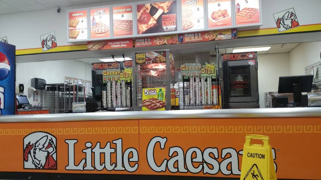 Little Caesars Pizza | meal takeaway | 2115a Court St, Pekin, IL 61554, USA | 3093475000 OR +1 309-347-5000