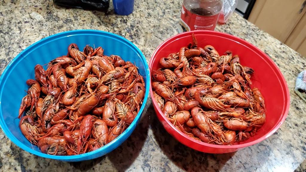 B & J Seafood | restaurant | 3211 Paris Rd, Chalmette, LA 70043, USA | 5042774888 OR +1 504-277-4888