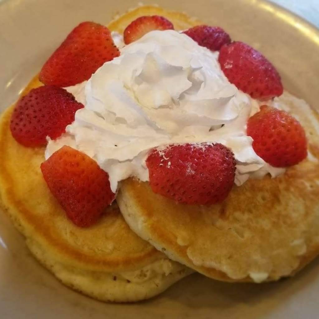 Salsbury Place | restaurant | 1204 Washington Ave, Rensselaer, NY 12144, USA | 5182834543 OR +1 518-283-4543