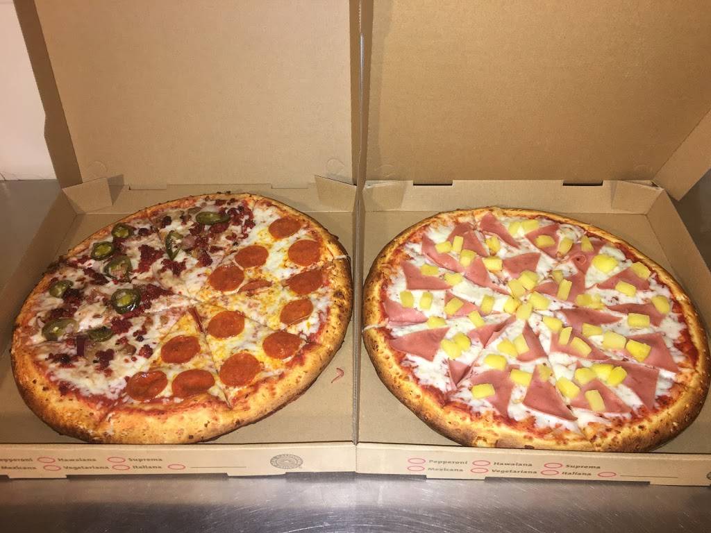 Xtreme Pizza | restaurant | Calle del Agricola 11, Villa del Campo, 22254 Tijuana, B.C., Mexico | 016648641932 OR +52 664 864 1932