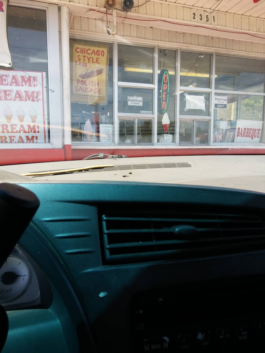 Coney Island | restaurant | 2351 Elvis Presley Blvd, Memphis, TN 38106, USA | 9019488962 OR +1 901-948-8962