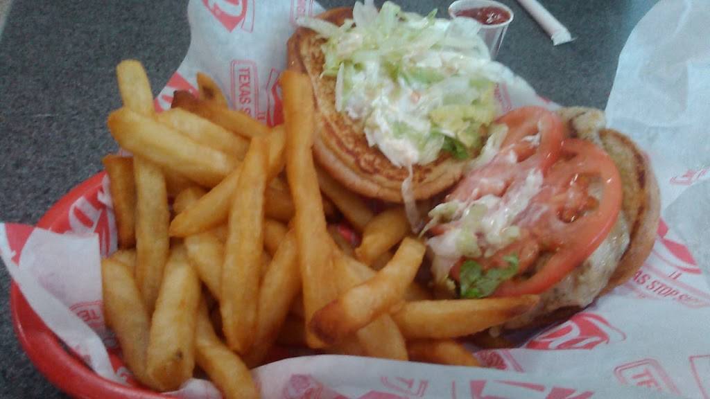 Dairy Queen Store | restaurant | 1255 S General McMullen Dr, San Antonio, TX 78237, USA | 2104351251 OR +1 210-435-1251