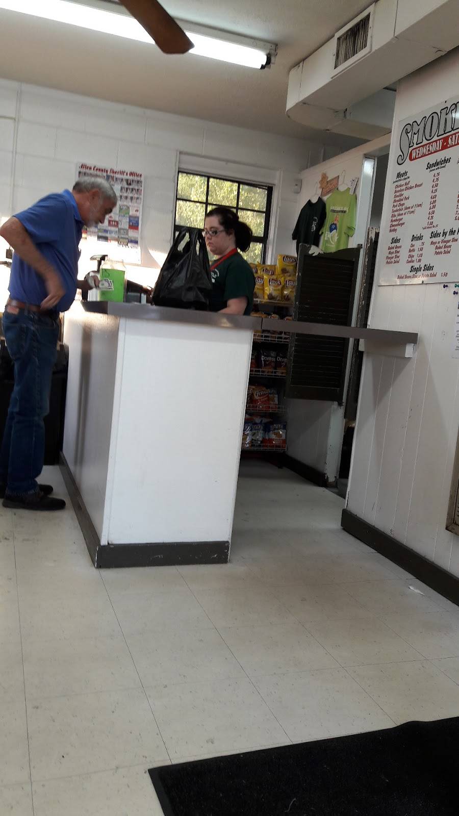 Smoke Shack BBQ | restaurant | 100 Holt Dr, Scottsville, KY 42164, USA | 2702375629 OR +1 270-237-5629