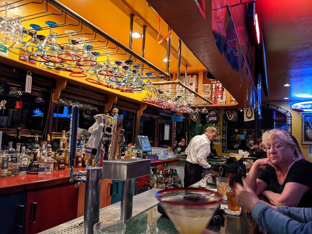 Gallos Mexican Restaurant | restaurant | 8311 Arctic Blvd, Anchorage, AK 99518, USA | 9073446735 OR +1 907-344-6735