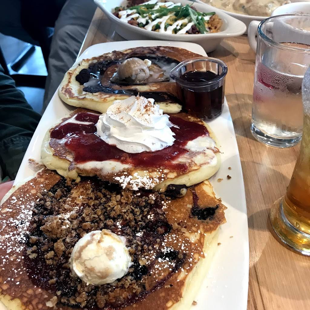 Urban Egg A Daytime Eatery | restaurant | 6991 E Belleview Ave, Denver, CO 80237, USA | 7204824070 OR +1 720-482-4070