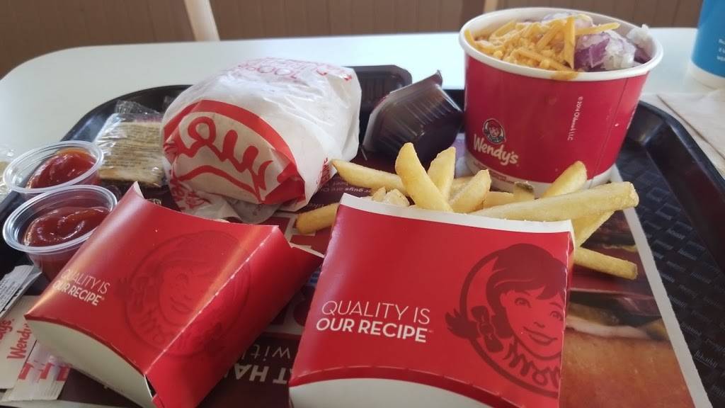 Wendys | restaurant | 1401 Victoria, Ventura, CA 93003, USA | 8056428790 OR +1 805-642-8790