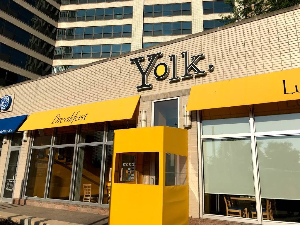 Yolk - South Loop | restaurant | 1120 S Michigan Ave, Chicago, IL 60605, USA | 3127899655 OR +1 312-789-9655