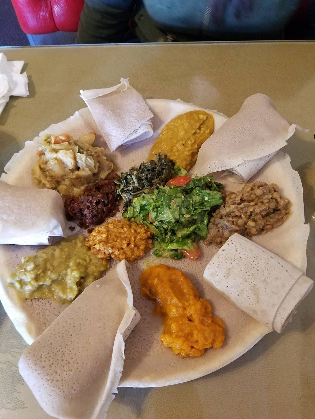 Little Africa Cuisine | restaurant | 956 Fulton St E, Grand Rapids, MI 49503, USA | 6162221169 OR +1 616-222-1169