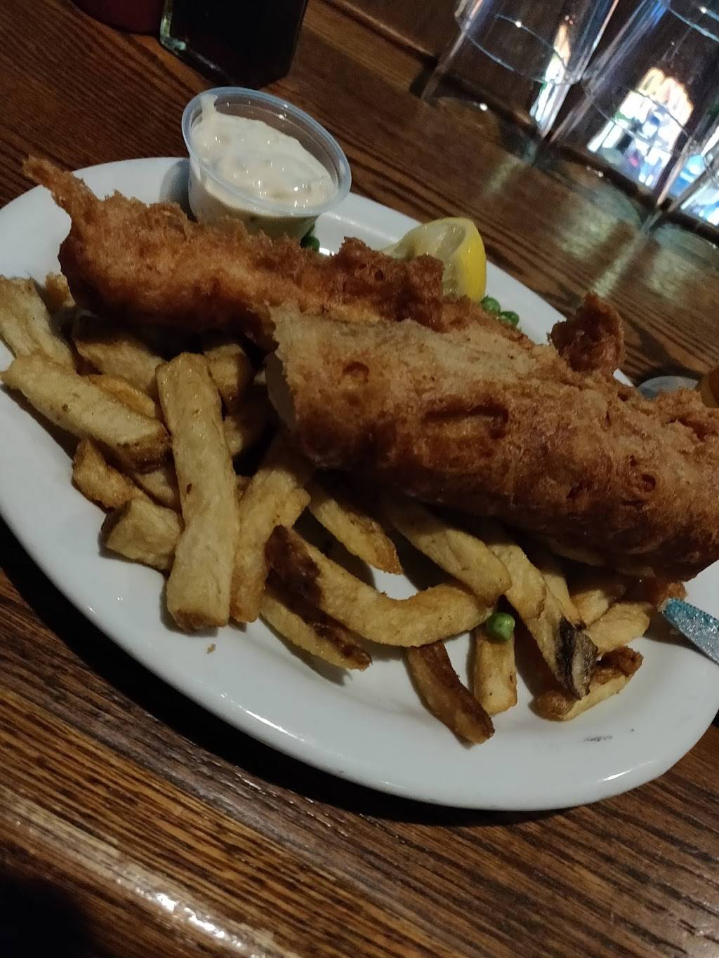 Crown and Anchor | restaurant | 2891 Thousand Oaks Blvd, Thousand Oaks, CA 91362, USA | 8054970070 OR +1 805-497-0070