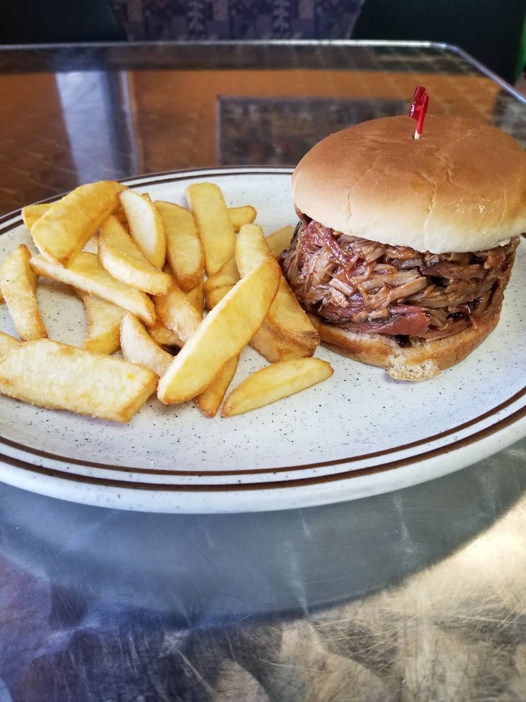 Wests Country Cookn & BBQ | restaurant | 1758 SE Port St Lucie Blvd, Port St. Lucie, FL 34952, USA | 7728778363 OR +1 772-877-8363