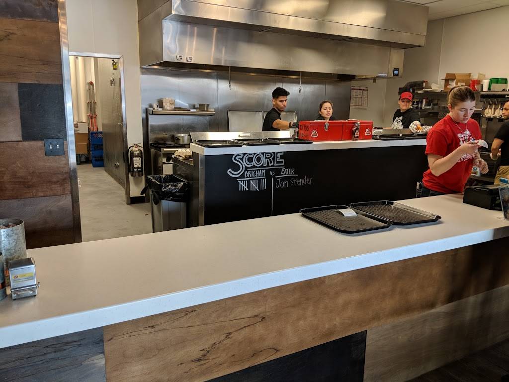 Burly Burger | restaurant | 2572 E South Weber Dr Suite 4, South Weber, UT 84405, USA | 8014797459 OR +1 801-479-7459