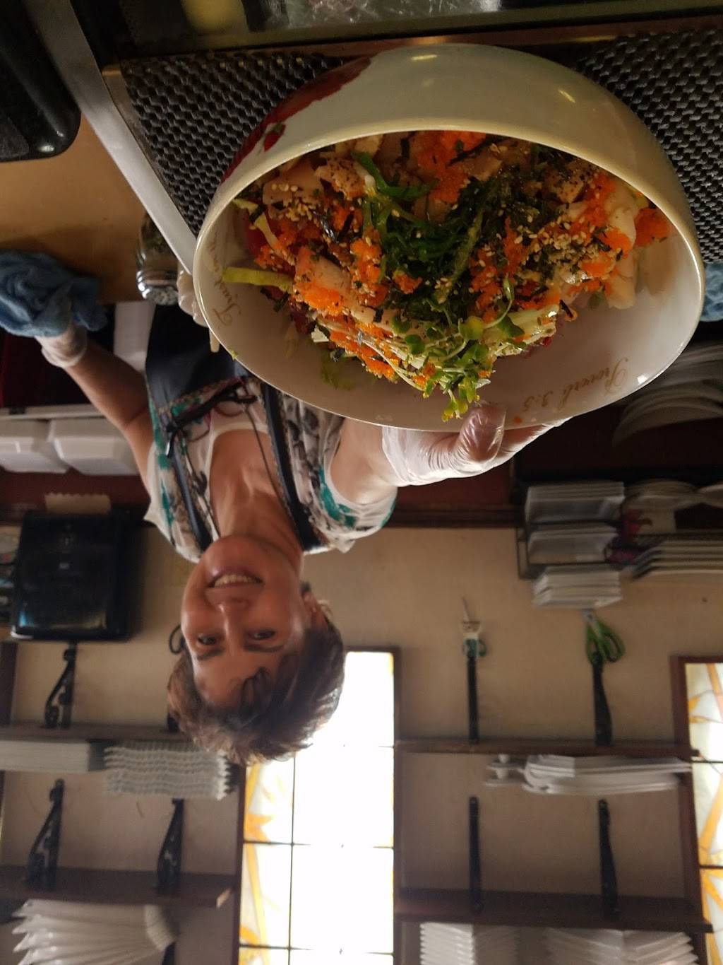 Sunnys Sushi | restaurant | 910 E Redd Rd, El Paso, TX 79912, USA | 9158429508 OR +1 915-842-9508