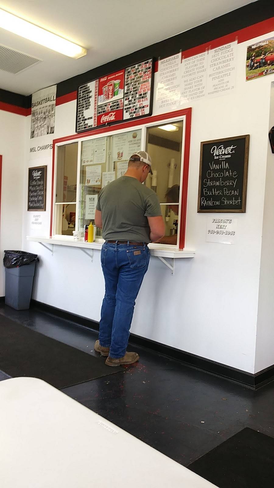 Falcons Nest | restaurant | 7477 Main St, Rushville, OH 43150, USA | 7402401046 OR +1 740-240-1046