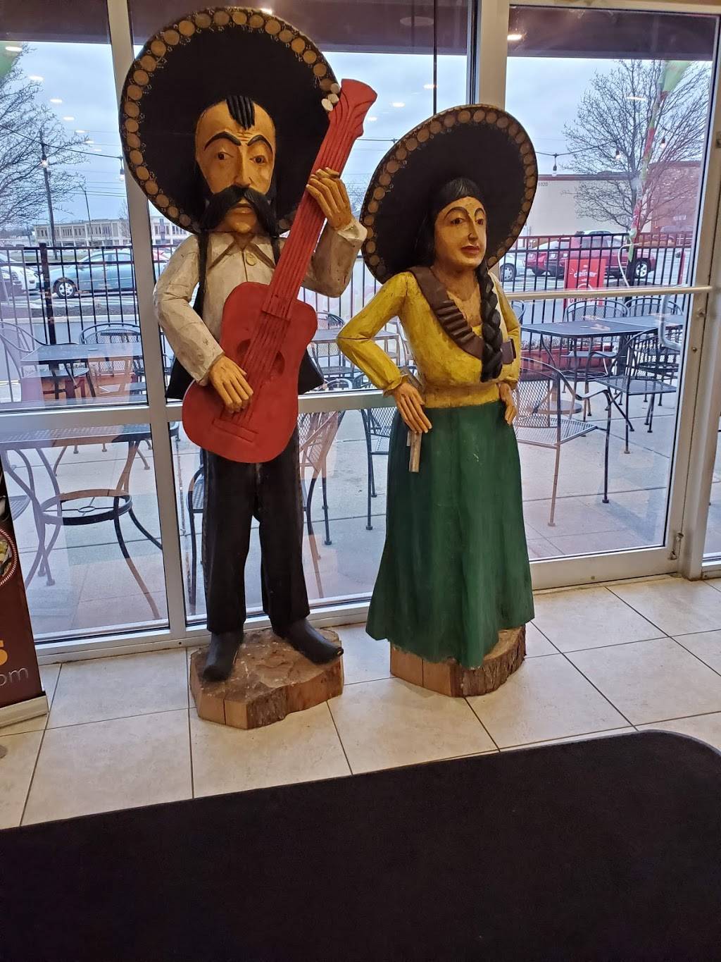 El Meson | restaurant | 6935 Lake Plaza Dr, Indianapolis, IN 46220, USA | 4632062802 OR +1 463-206-2802