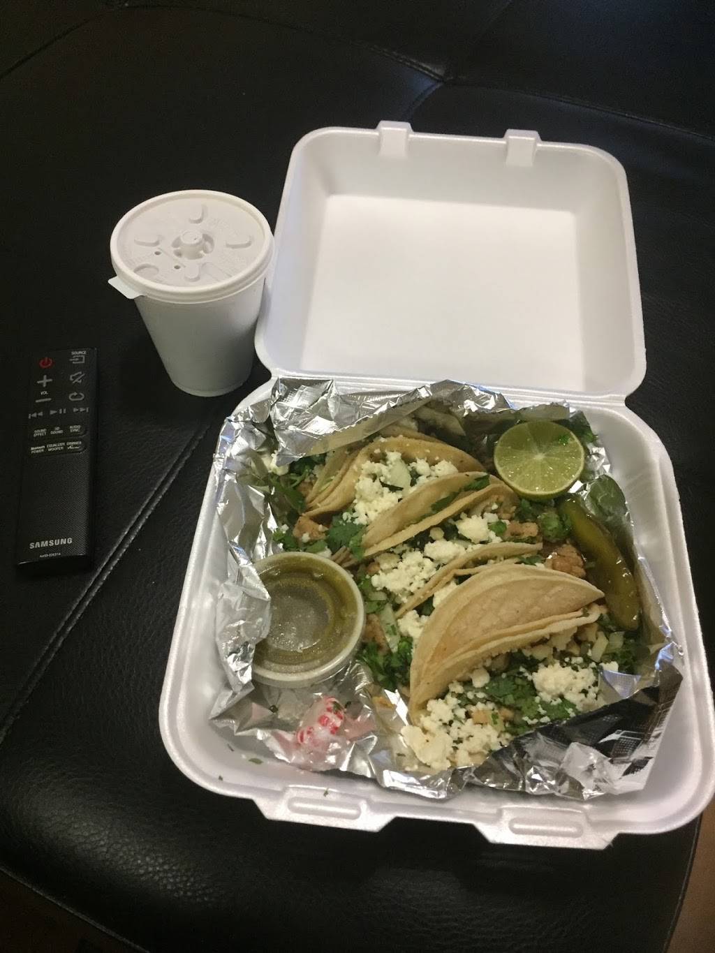 Gordos Mini Tacos And Snacks | restaurant | 5570 N Foster Rd, San Antonio, TX 78244, USA | 2102187287 OR +1 210-218-7287