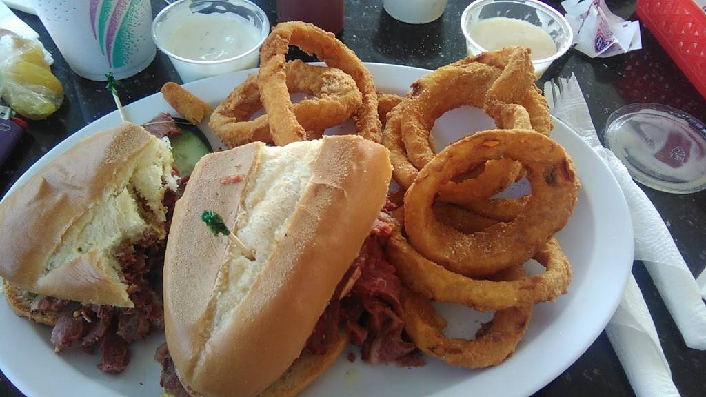 Tommys Drive Thru Restaurant | restaurant | 718 S San Jacinto Ave, San Jacinto, CA 92583, USA | 9516545566 OR +1 951-654-5566