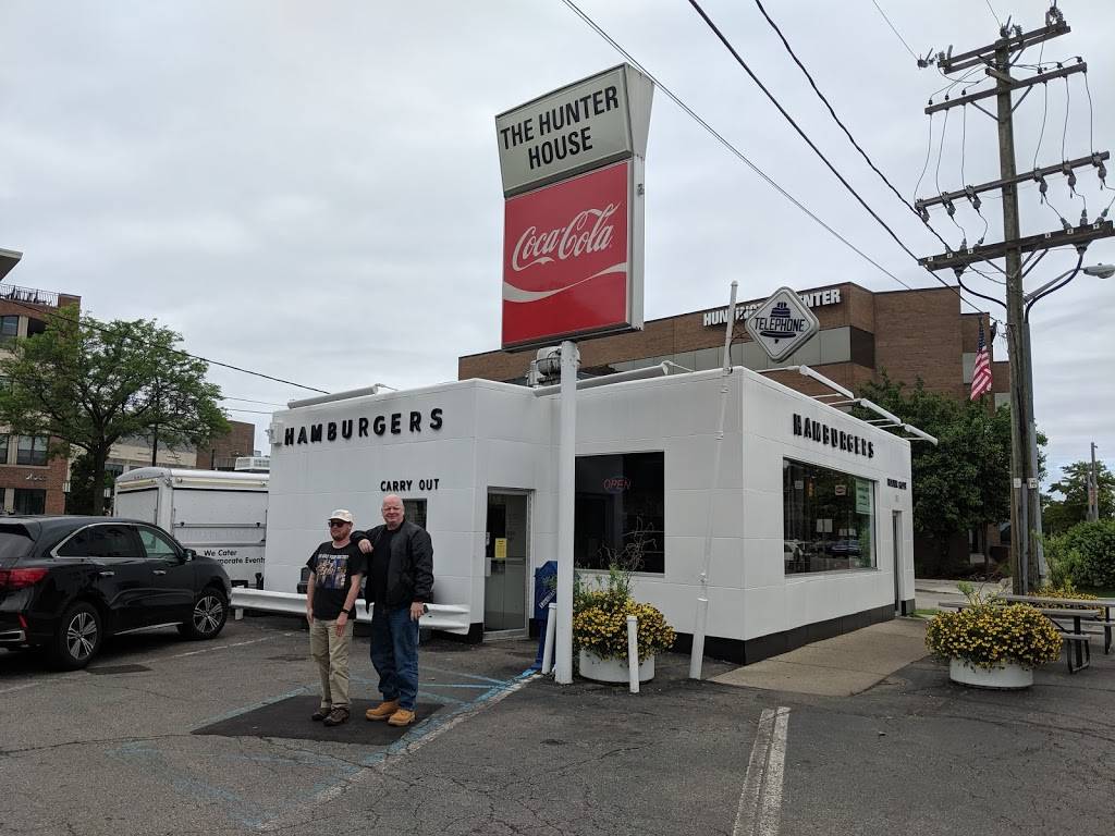 Hunter House Hamburgers | restaurant | 35075 Woodward Ave, Birmingham, MI 48009, USA | 2486467121 OR +1 248-646-7121