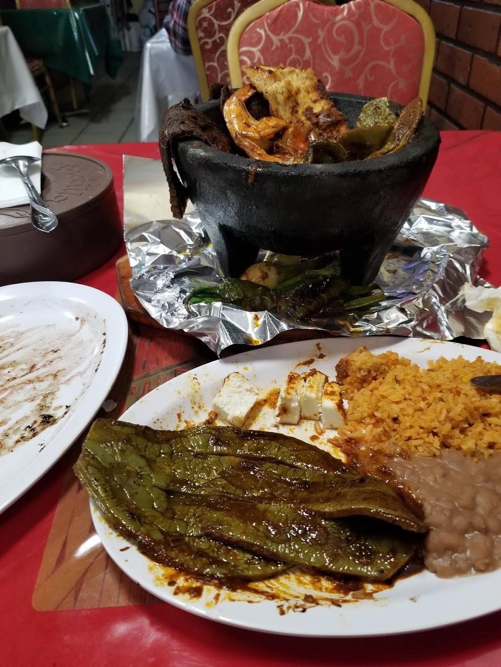 Mi Jacalito | restaurant | 1810, 2319 East Cesar E Chavez Avenue, Los Angeles, CA 90033, USA | 3232646414 OR +1 323-264-6414