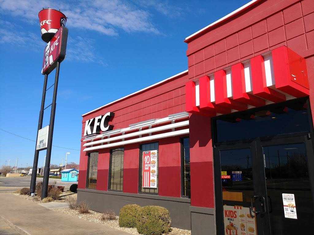 KFC | restaurant | 1308 Princeton Ave, Ponca City, OK 74601, USA | 5807624049 OR +1 580-762-4049