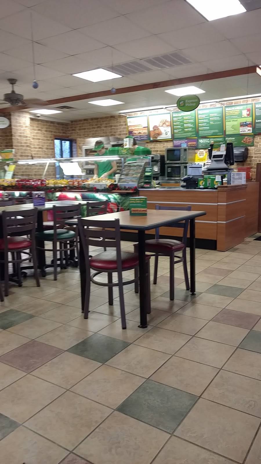 Subway | restaurant | 1200 cambell, Warner, OK 74469, USA | 9184632229 OR +1 918-463-2229