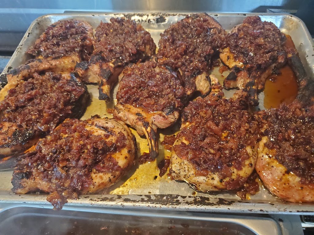 At The Curb Food Truck | restaurant | 429 South Ave, Cotter, AR 72626, USA | 8703212436 OR +1 870-321-2436