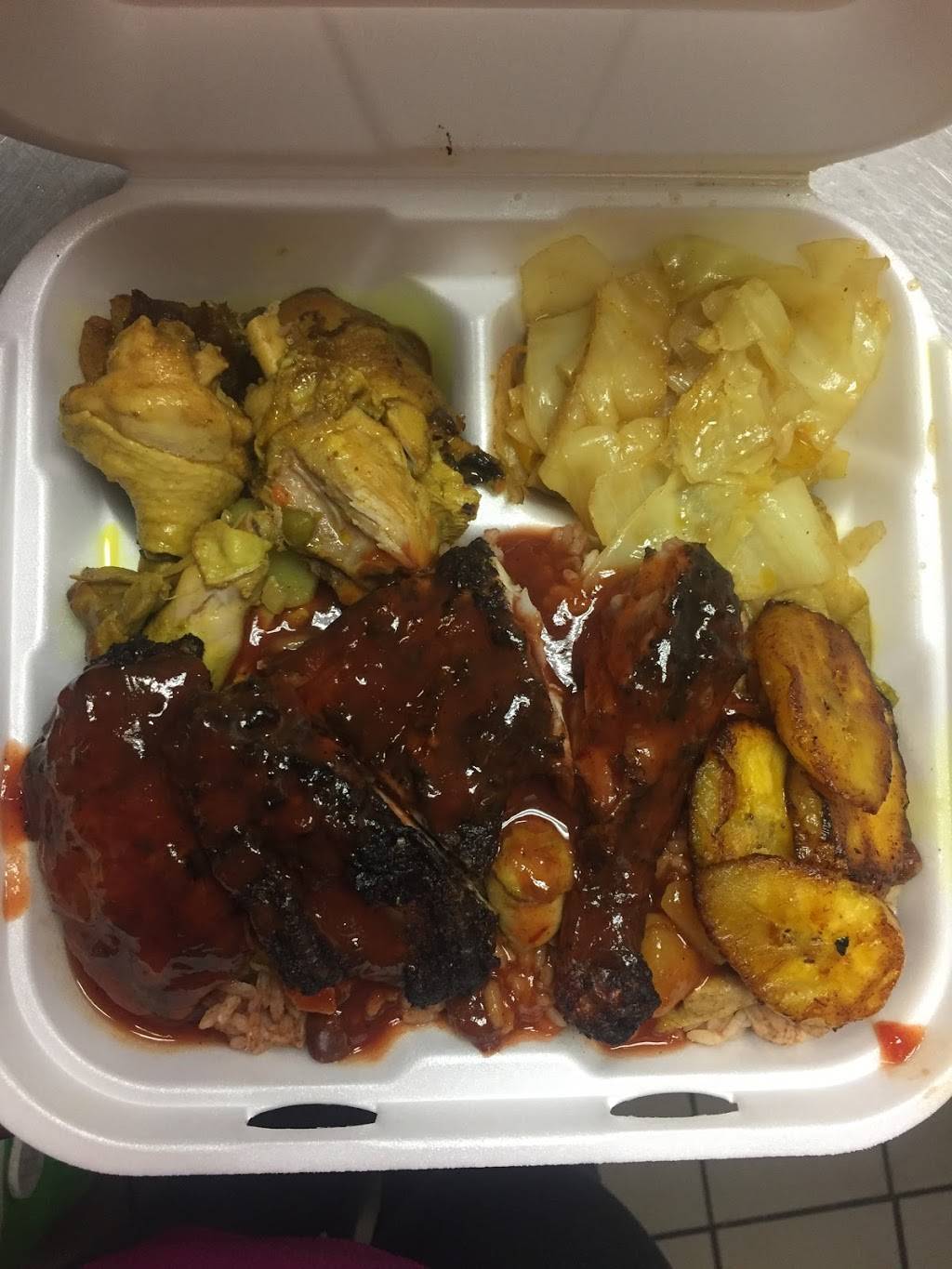 Jamerican Jerk Center | restaurant | 6015 N Teutonia Ave, Milwaukee, WI 53209, USA | 4144627000 OR +1 414-462-7000