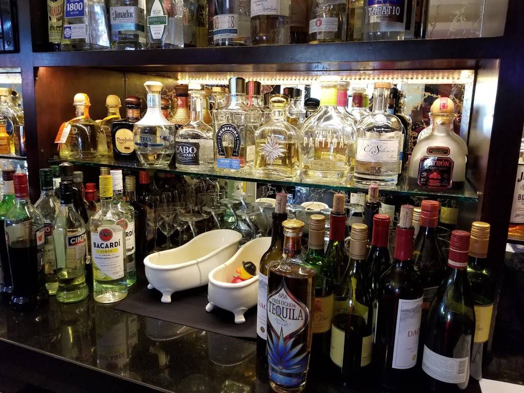 Sol Y Luna Mexican Cuisine | restaurant | 11420 Ming Ave, Bakersfield, CA 93311, USA | 6614124939 OR +1 661-412-4939